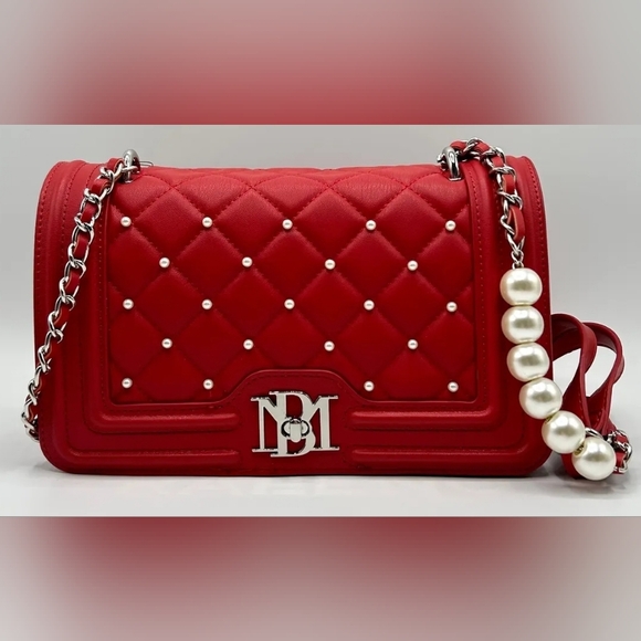 POSHMADDIEE'S BOUTIQUE GIVEAWAY LISTING💕💕 - Picture 12 of 15